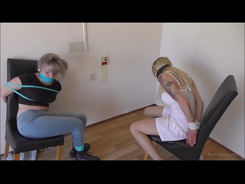 ❤️ Kecanduan / dihijikeun sareng disumbat / budak awéwé dina marabahaya ☑ porno super dina su.pornolemon.ru
